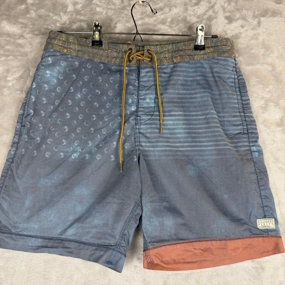 Billabong‎ Board Shorts Men Size 33 Blue Paisley Pocket Swim Trunks
